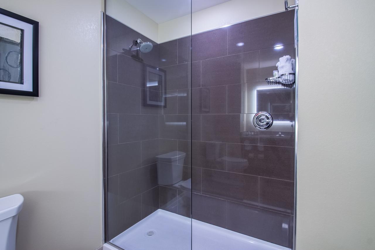 Cobblestone Inn & Suites - St Marys St. Marys Bagian luar foto